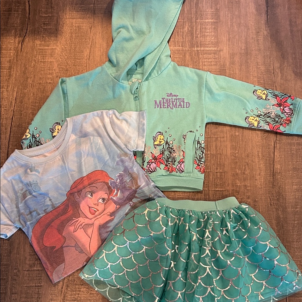 Disney Little Mermaid Green and Blue Outfit Set